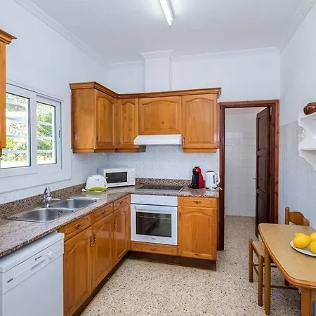 Casa Amarillo - Beautiful Mediterranean Style - Amazing Terrace And Pool Near Villa *